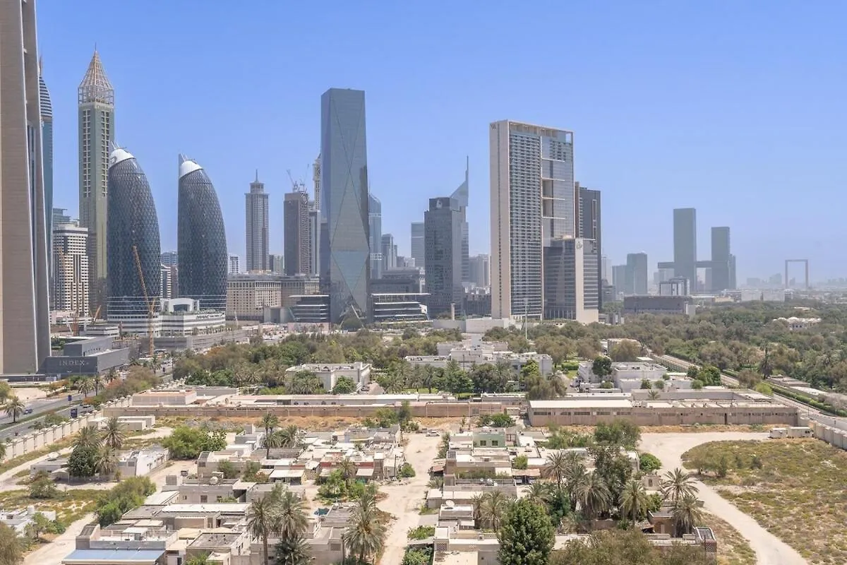 Apartment Elegant 2-Bedroom With Comfy Living Area In Downtown Dubai