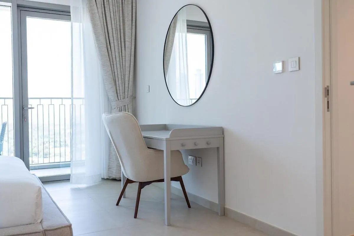 Elegant 2-Bedroom With Comfy Living Area In Downtown Dubai 0*,  United Arab Emirates