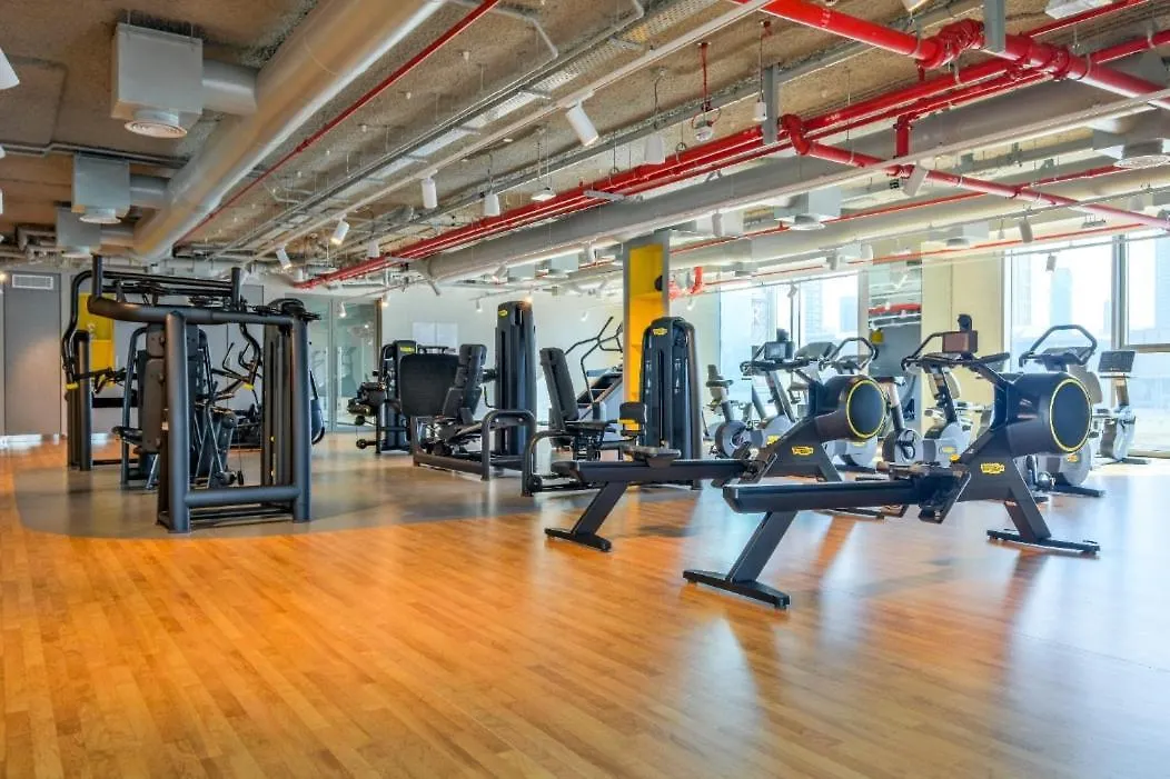 Apartment Elegant 2-Bedroom With Comfy Living Area In Downtown Dubai