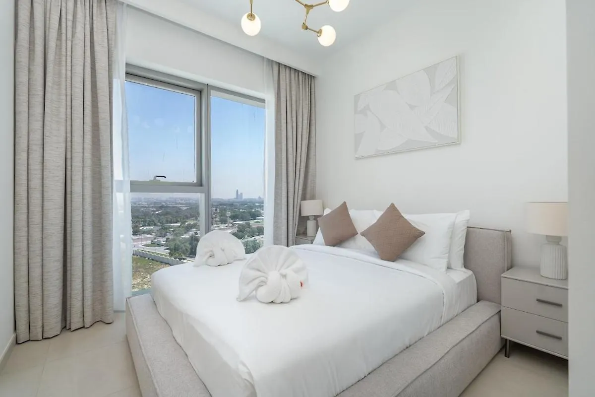 Elegant 2-Bedroom With Comfy Living Area In Downtown Dubai United Arab Emirates