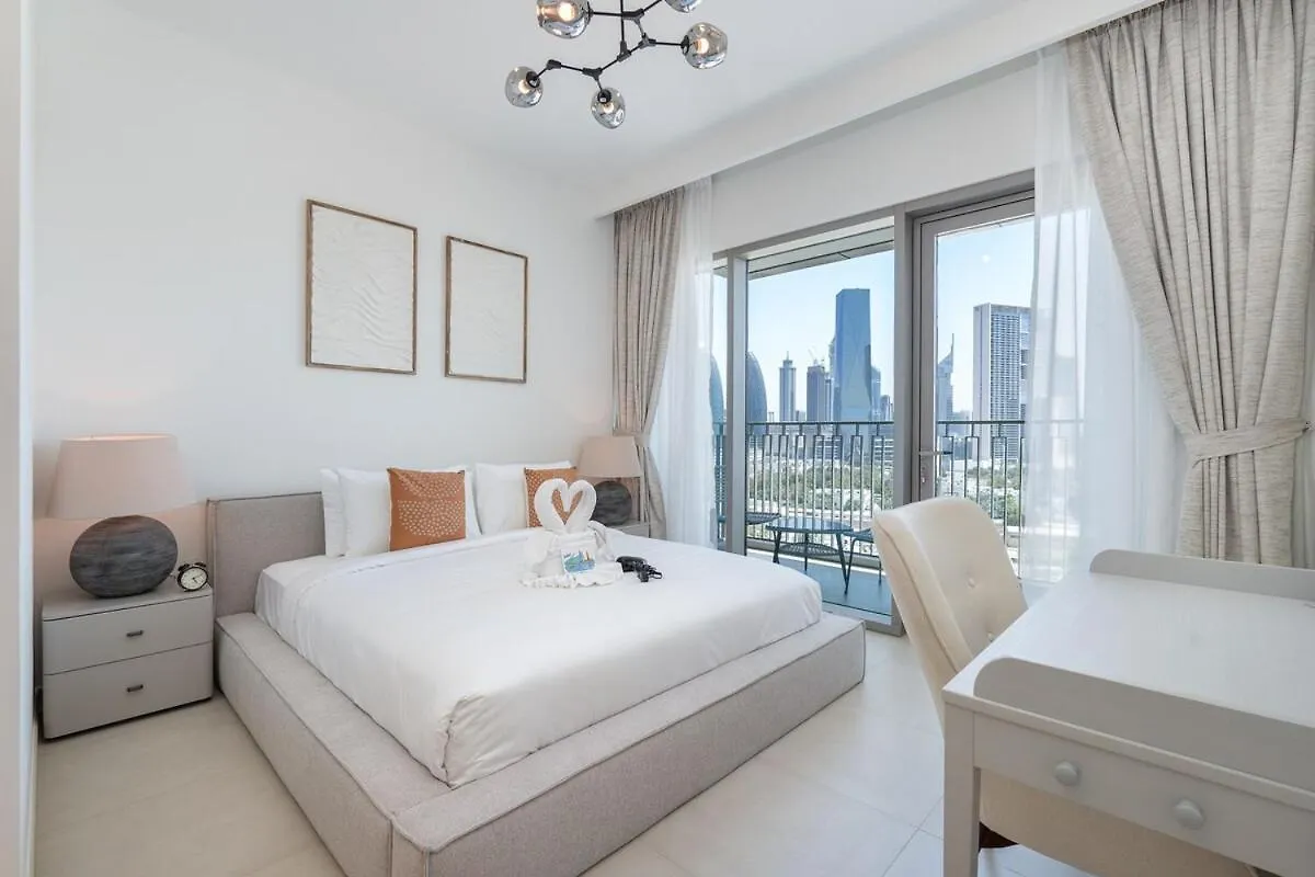 Elegant 2-Bedroom With Comfy Living Area In Downtown Dubai United Arab Emirates